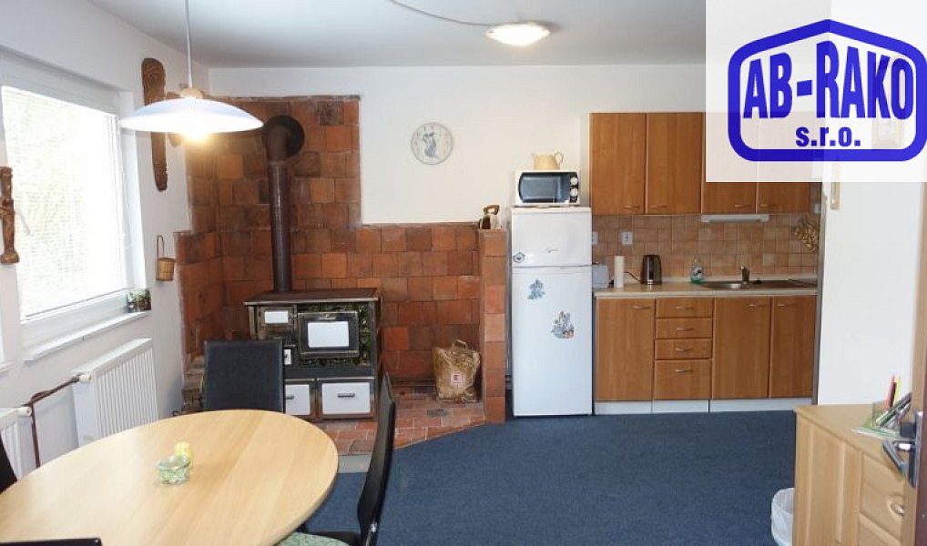 Prodej domu 140 m² s pozemkem 525 m², Nová Bystřice – náhled fotky 2