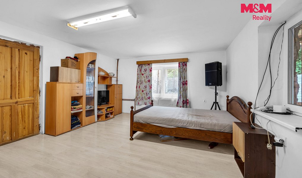 Prodej domu 220 m² s pozemkem 549 m², Luže – náhled fotky 8