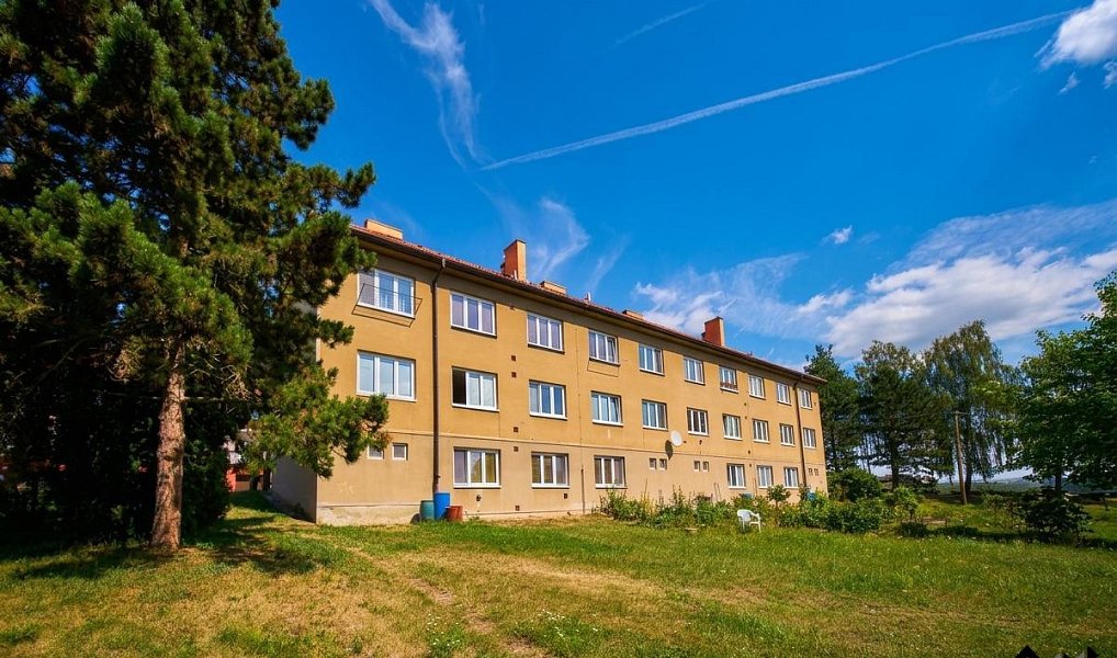 Pronájem bytu 2+1 61 m², Velké Opatovice – náhled fotky 12