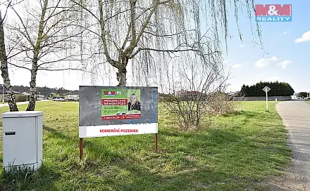 Prodej komerčního pozemku 3 208 m², Tišice - Chrást, okres Mělník