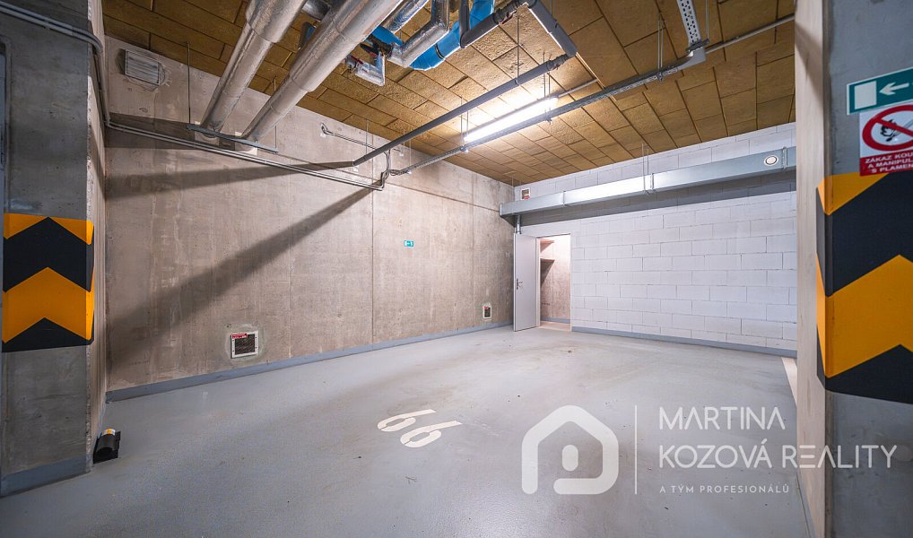 Pronájem bytu 2+kk 59 m², Praha – náhled fotky 43