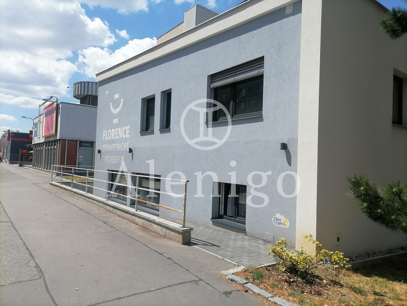 Pronájem obchodních prostor 80 m² – fotografie 2