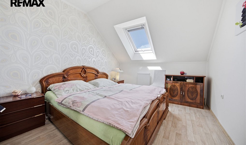 Prodej domu 148 m² s pozemkem 293 m², Úžice – náhled fotky 11