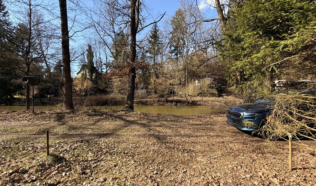 Prodej chaty/chalupy 20 m² s pozemkem 220 m², Římov – náhled fotky 7