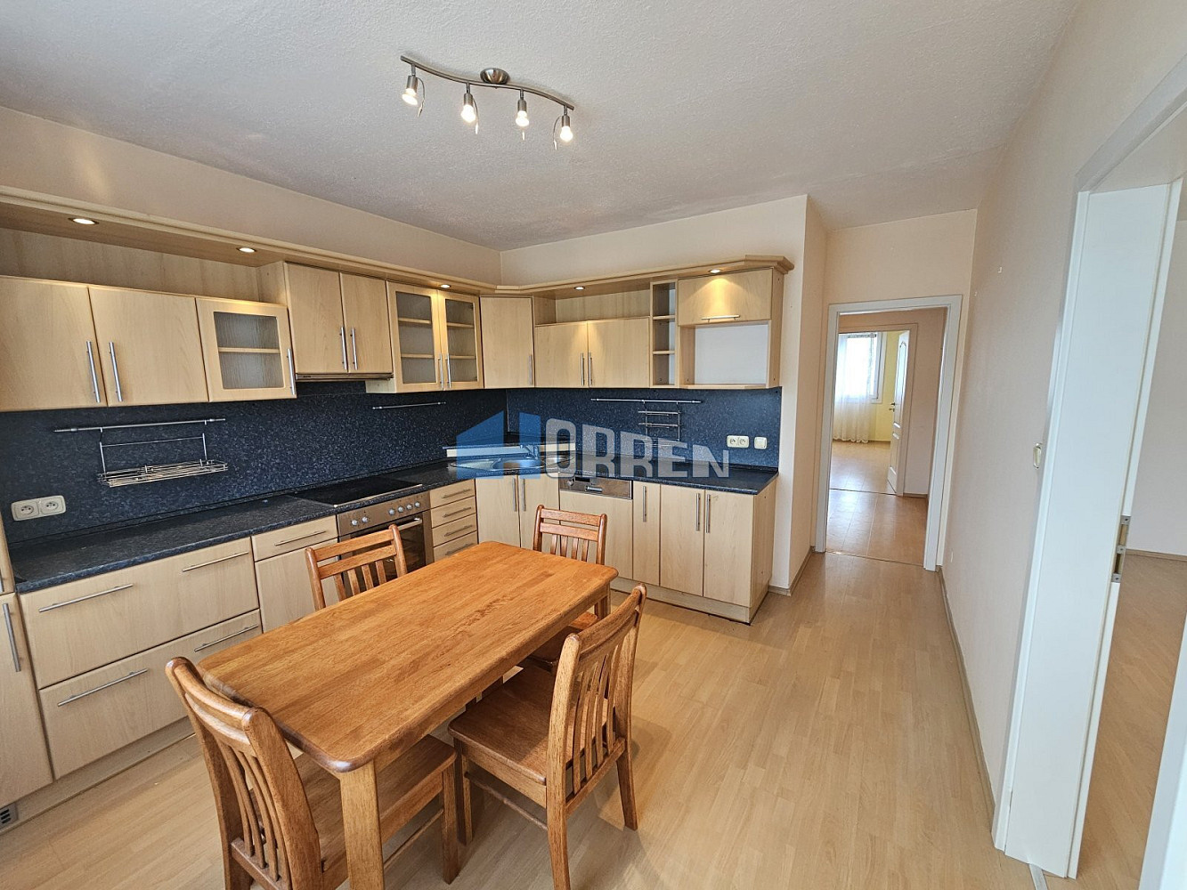 Prodej bytu 4+1 95 m² — photo 2