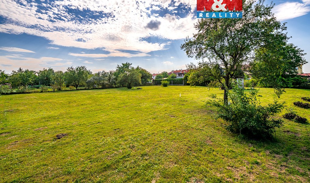 Prodej stavebního pozemku 1 676 m², Dašice – náhled fotky 3