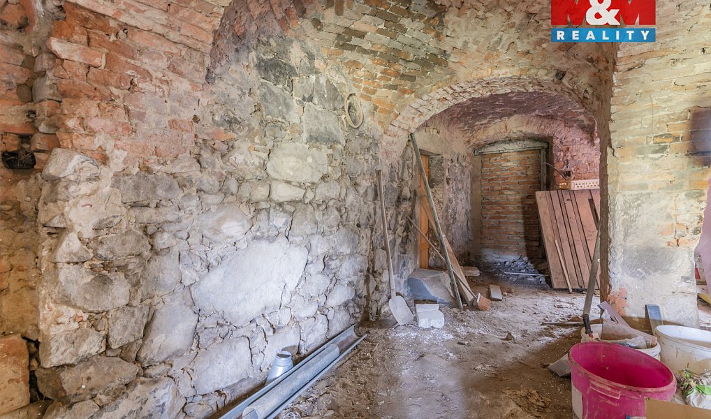 Prodej domu 362 m² s pozemkem 911 m², Stružnice – náhled fotky 21
