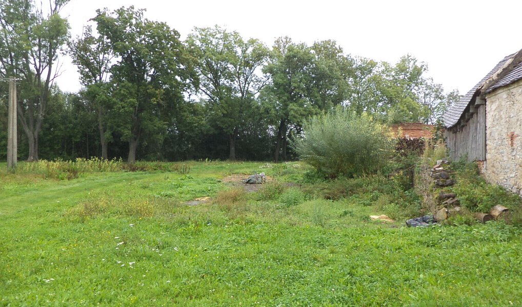 Prodej stavebního pozemku 1 334 m², Uherčice – náhled fotky 2