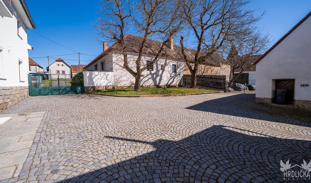 Prodej domu 203 m² s pozemkem 2 621 m², Nezdřev – náhled fotky 20