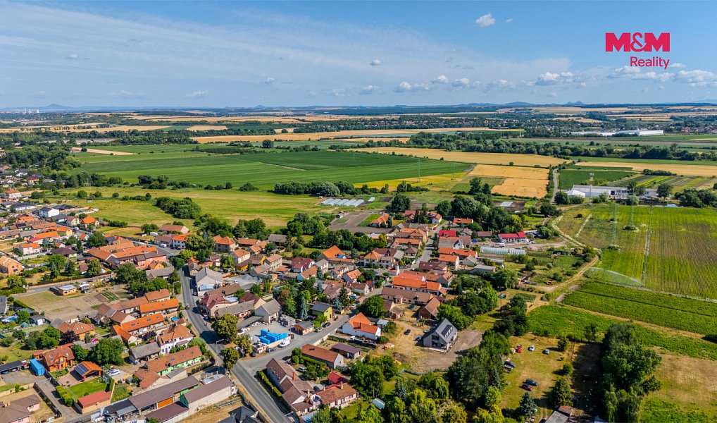 Prodej stavebního pozemku 934 m², Tišice – náhled fotky 8