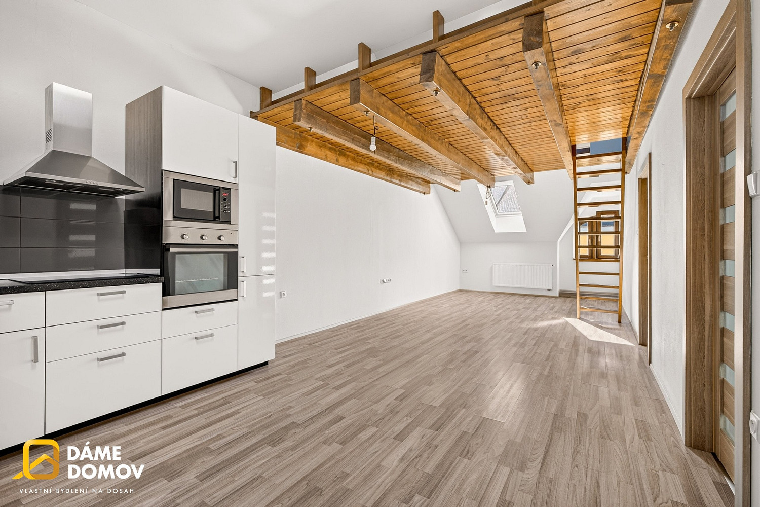 Prodej bytu 4+kk 94 m² – fotografie 2