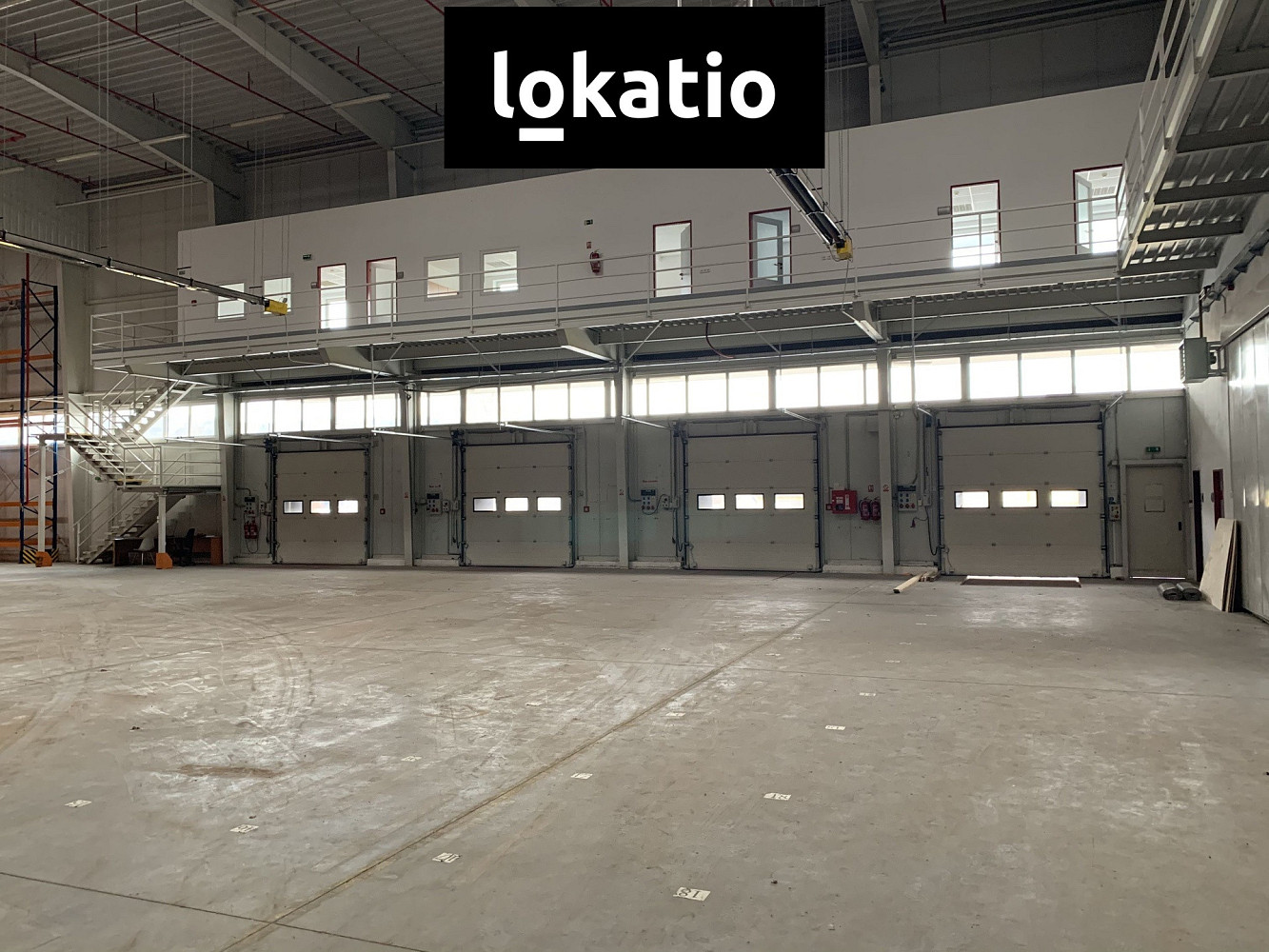 Pronájem skladovacích prostor 8 618 m² – fotografie 4