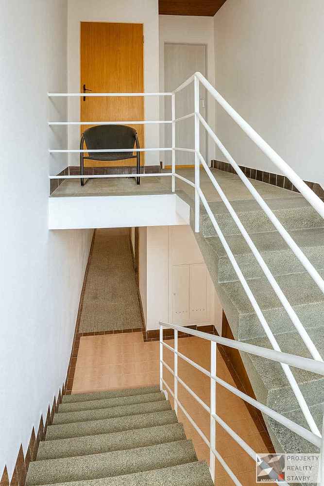 Prodej domu 215 m² s pozemkem 271 m² – fotografie 4