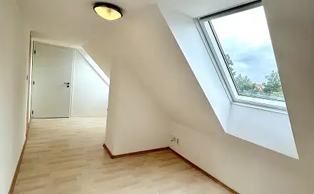 Prodej bytu 3+kk 76 m², Křivoklátská, Praha 9 - Letňany
