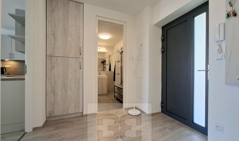 Pronájem bytu 2+kk 53 m², Trutnov – náhled fotky 5