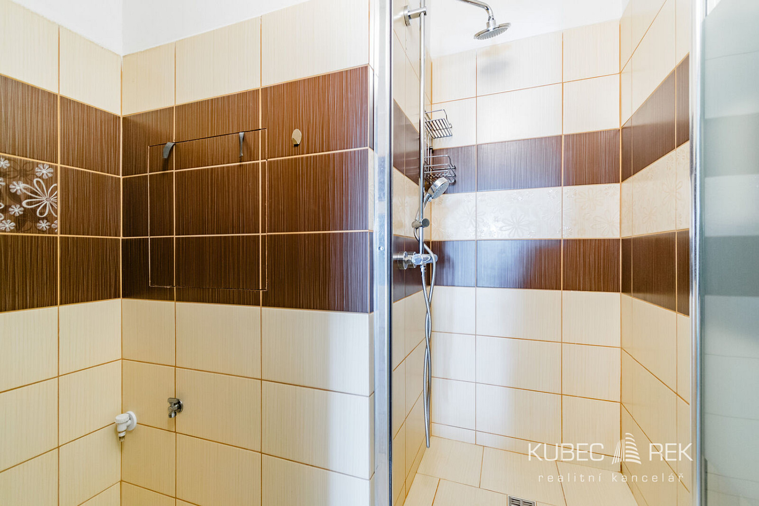 Pronájem bytu 4+1 83 m² – fotografie 5