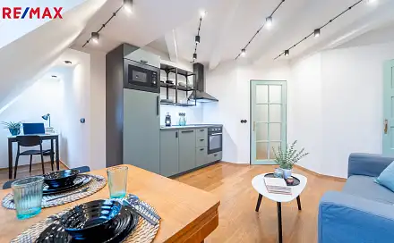 Prodej bytu 1+kk 40 m², Veverkova, Praha 7 - Holešovice