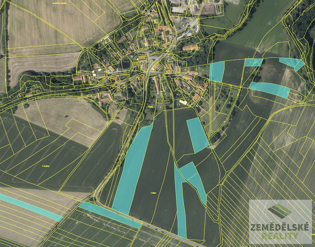 Prodej pole 224 657 m²