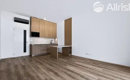 Pronájem bytu 1+kk 33 m², Komárovská, Brno - Komárov