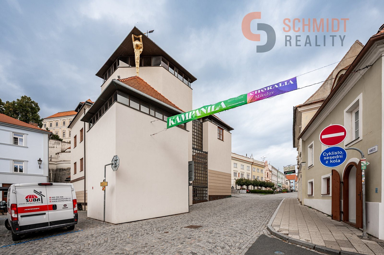 Pronájem kanceláře 19 m² – další