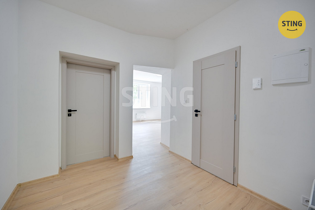 Prodej bytu 2+kk 65 m² — photo 2