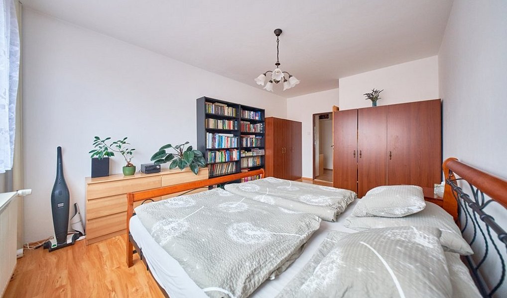 Prodej bytu 3+1 96 m², Okrouhlá – náhled fotky 14