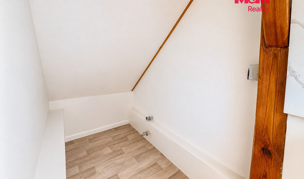 Pronájem bytu atypického 125 m², Praha – náhled fotky 18