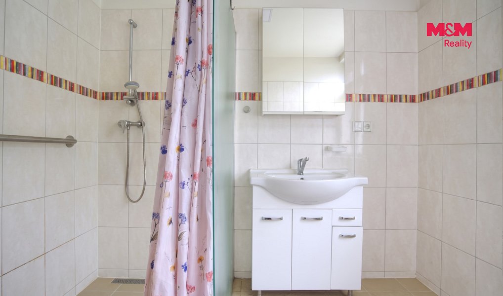 Prodej domu 273 m² s pozemkem 1 256 m², Šenov – náhled fotky 7