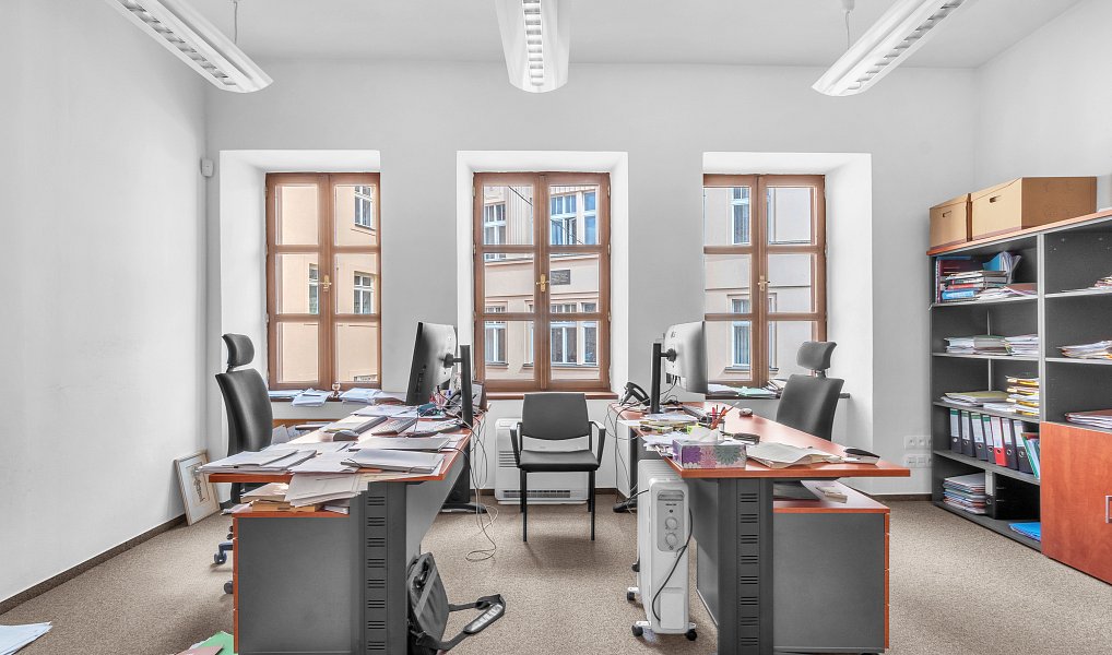 Pronájem kanceláře 113 m², Hradec Králové – náhled fotky 3