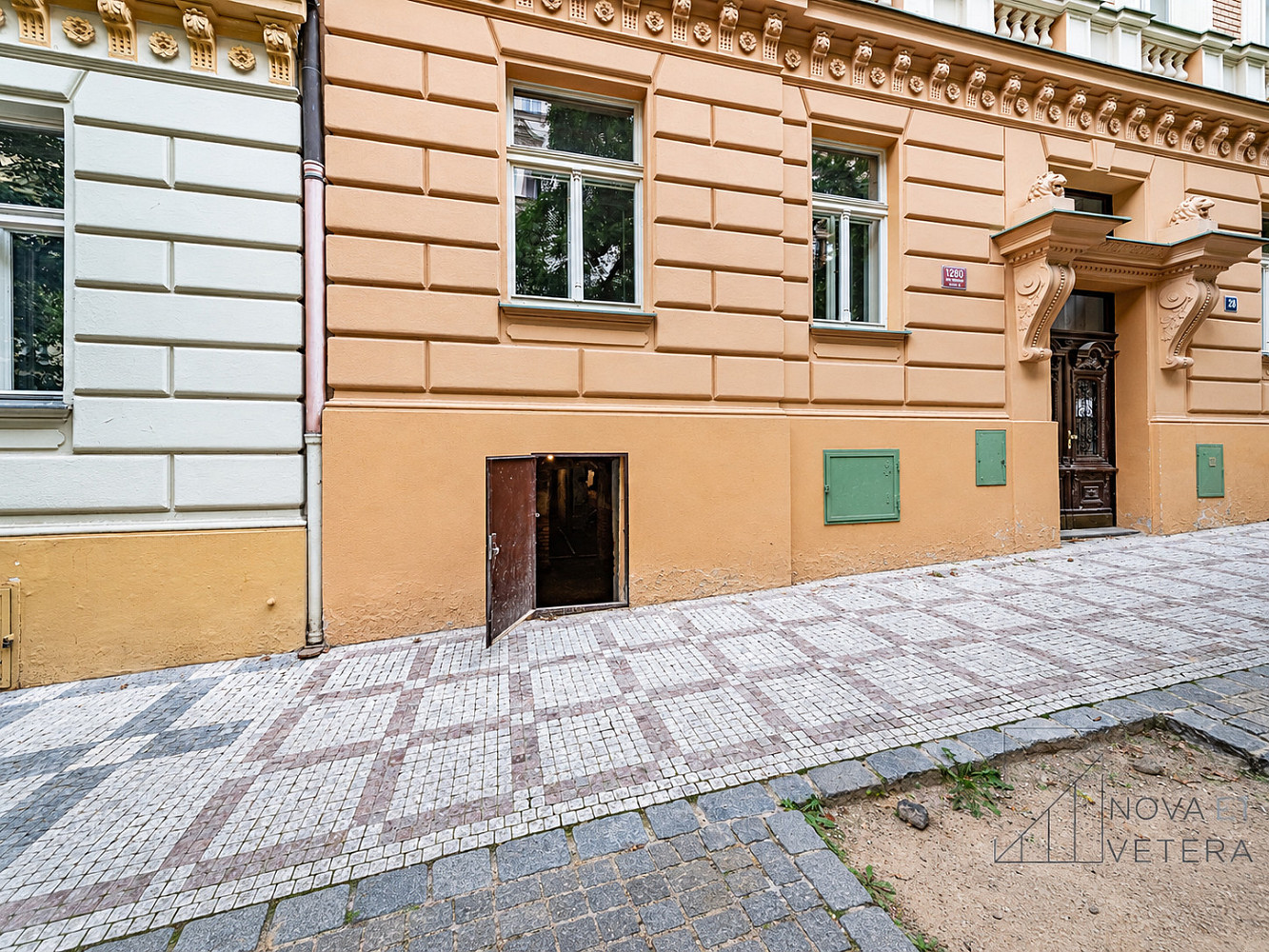 Prodej obchodních prostor 99 m² – fotografie 4