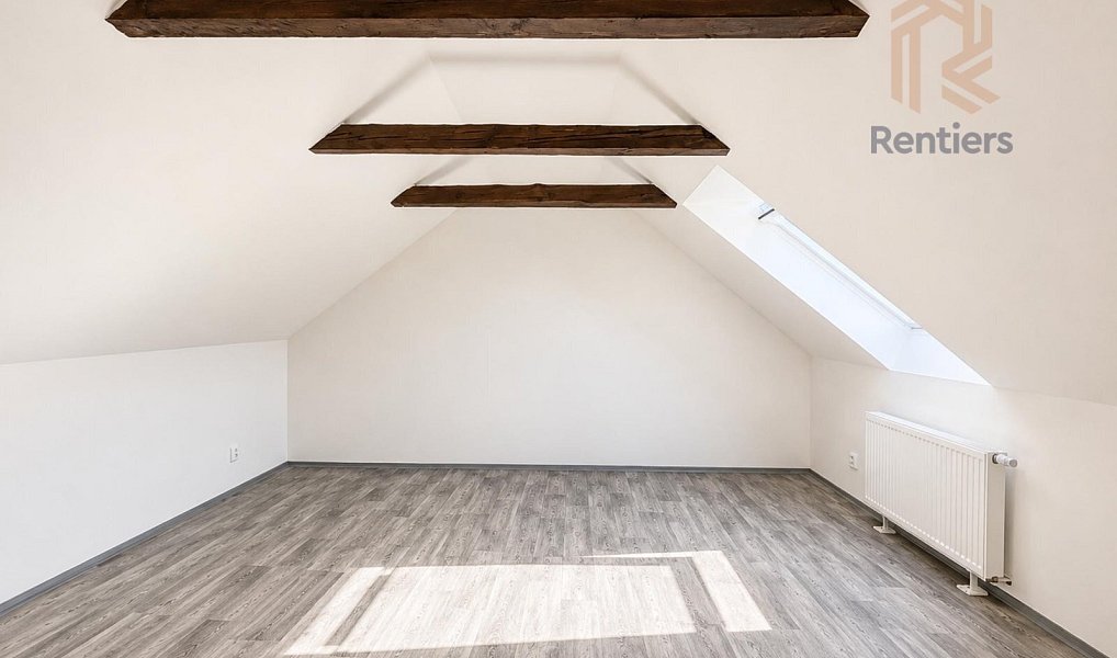 Prodej domu 145 m² s pozemkem 265 m², Rostoklaty – náhled fotky 23