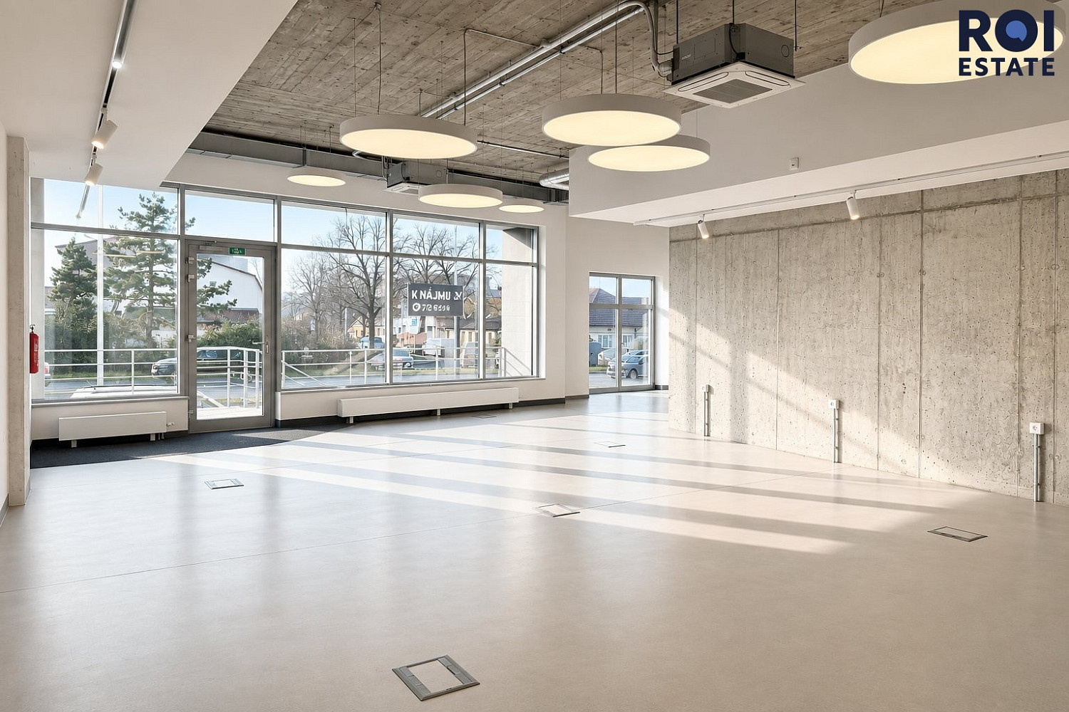 Pronájem komerčního objektu (jiného typu) 145 m² – fotografie 2