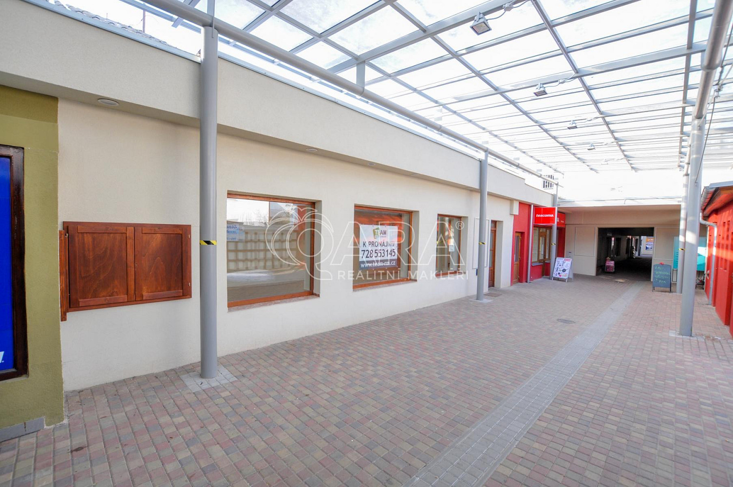 Pronájem obchodních prostor 45 m²