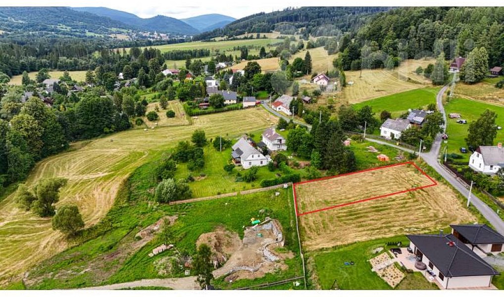 Prodej stavebního pozemku 1 134 m², Karlovice – náhled fotky 9