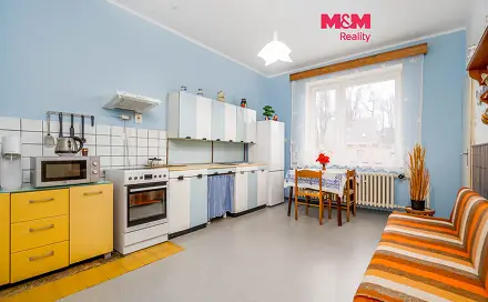 Pronájem bytu 2+1 72 m², Zahradní, Police nad Metují, okres Náchod