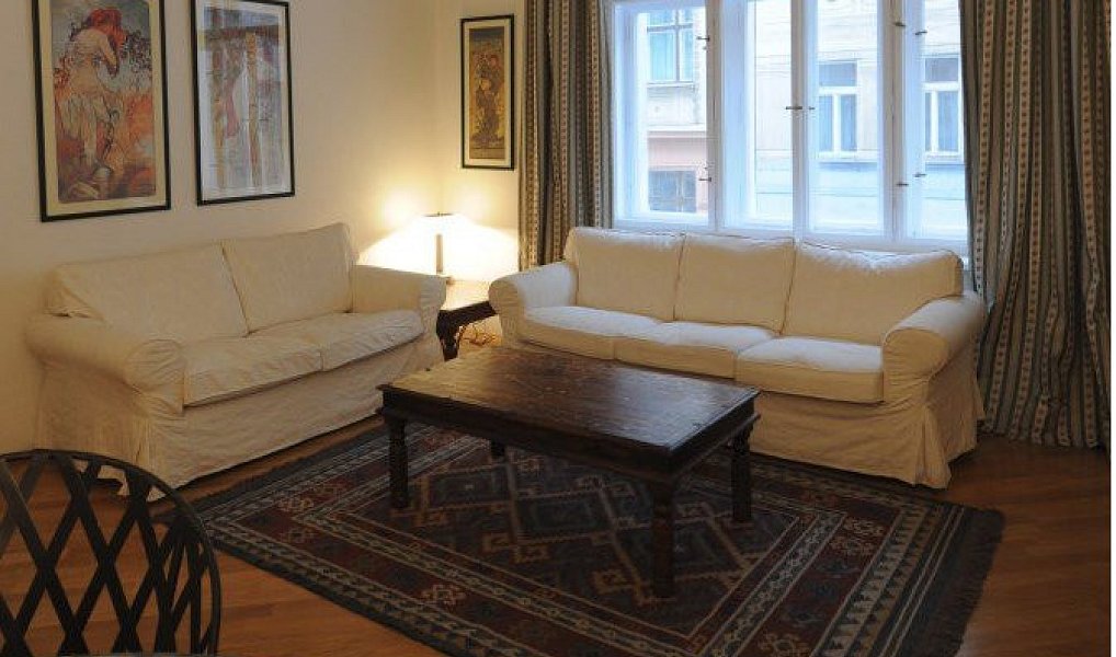 Pronájem bytu 3+1 80 m², Praha – náhled fotky 2