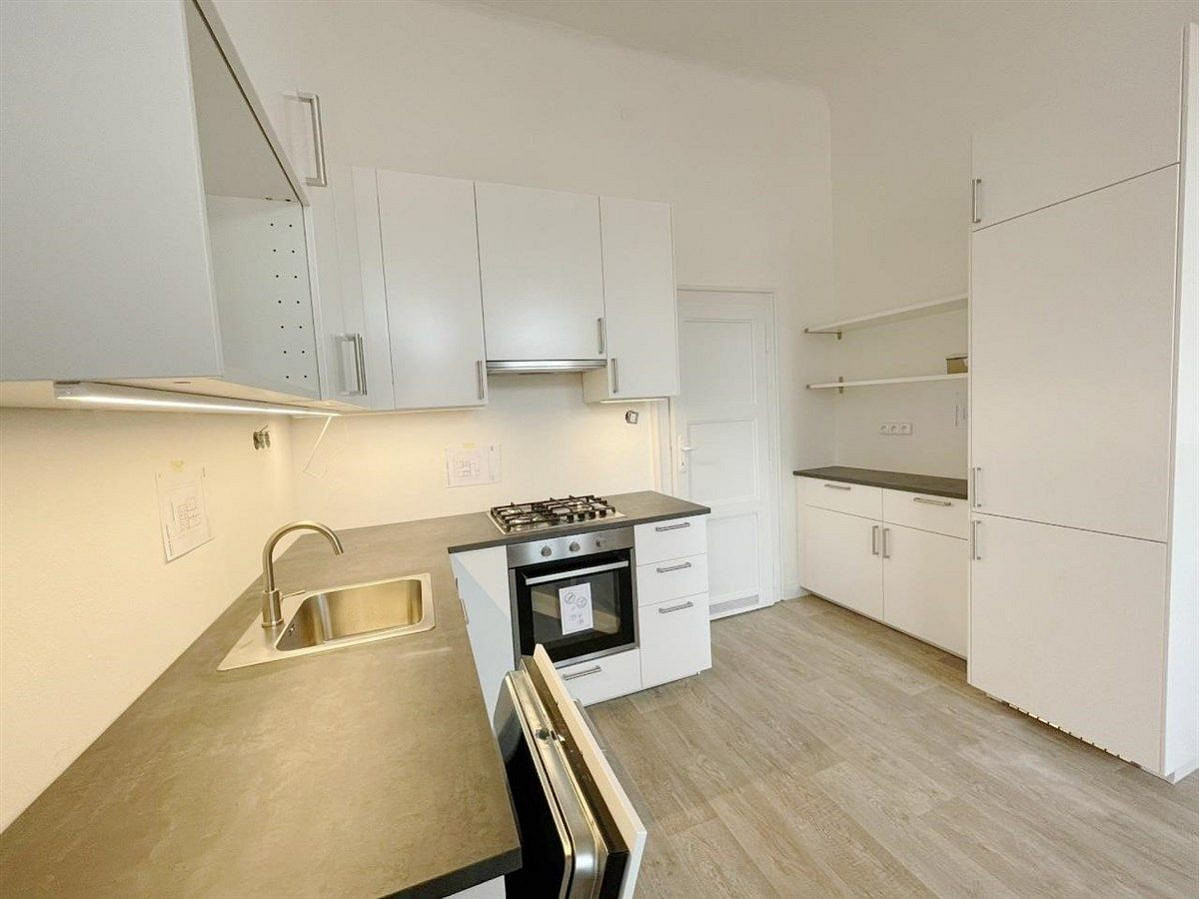Pronájem bytu 3+kk 75 m² – fotografie 3