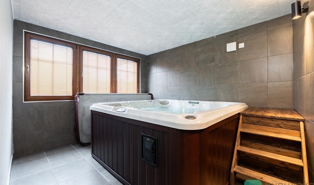 Prodej domu 183 m² s pozemkem 360 m², Loučná pod Klínovcem – náhled fotky 6