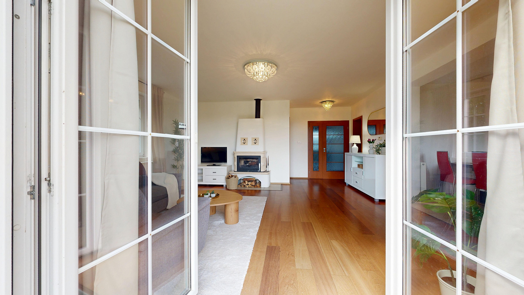 Prodej domu 225 m² s pozemkem 807 m² – fotografie 5