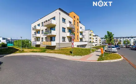 Pronájem bytu 2+kk 55 m², T. G. Masaryka, Horoměřice, okres Praha-západ