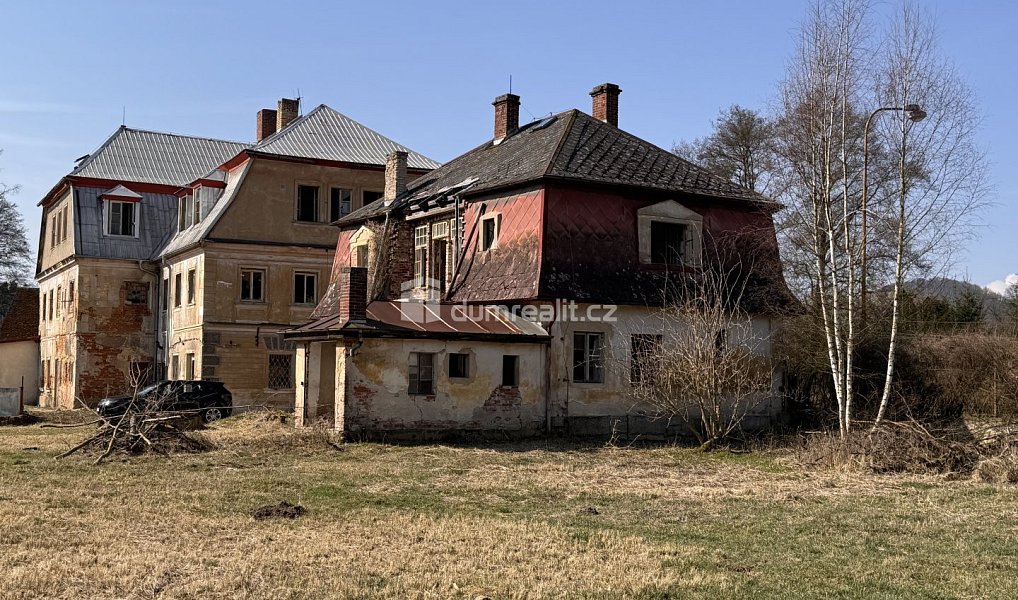 Prodej domu 349 m² s pozemkem 796 m², Cvikov – náhled fotky 5