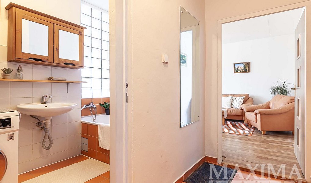 Prodej bytu 2+1 53 m², Praha – náhled fotky 13