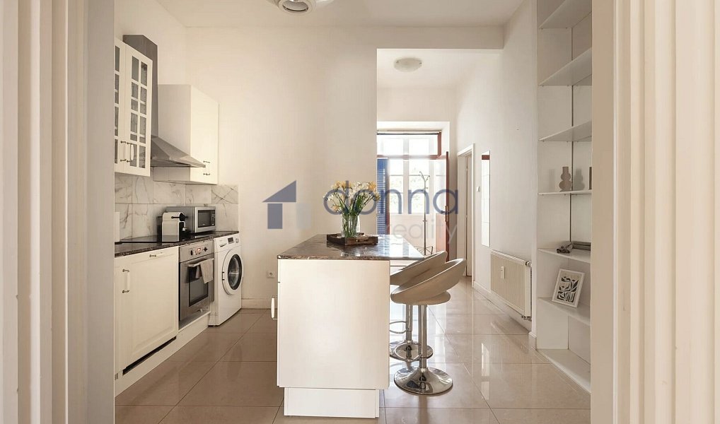 Pronájem bytu 3+kk 100 m², Praha – náhled fotky 19