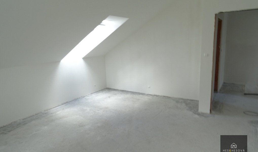 Prodej domu 146 m² s pozemkem 70 m², Vysoký Újezd – náhled fotky 20