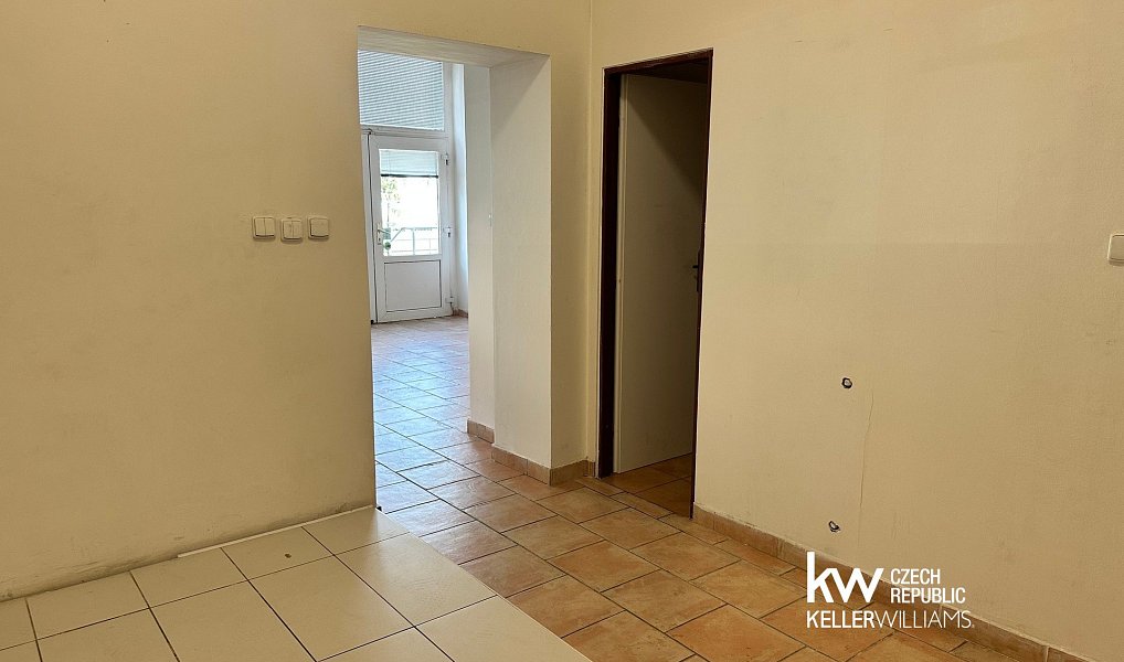 Pronájem obchodních prostor 136 m², Bílina – náhled fotky 21