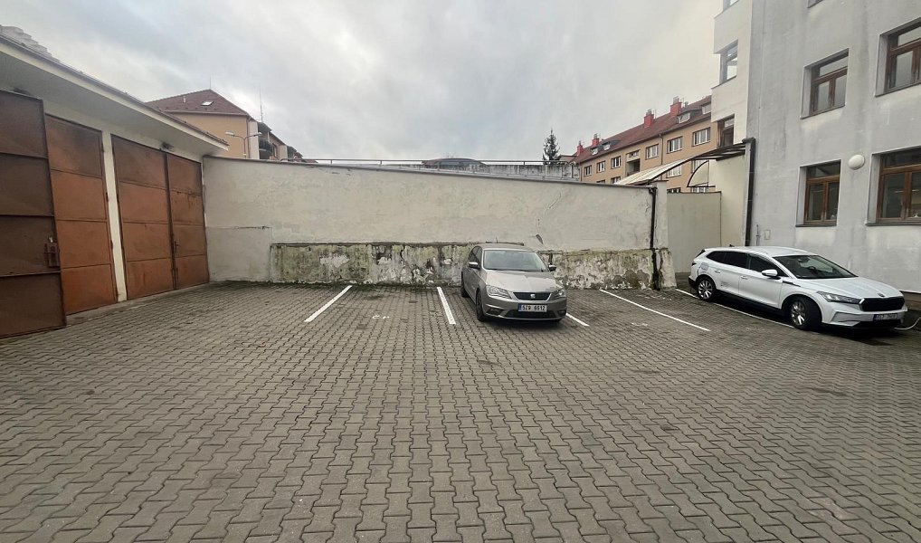 Pronájem kanceláře 20 m², Uherský Brod – náhled fotky 7