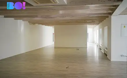 Pronájem kanceláře 260 m², Zubatého, Praha 5 - Smíchov