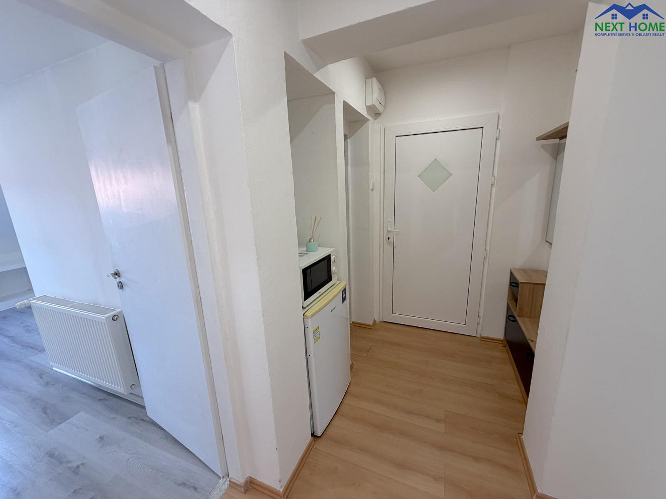 Pronájem bytu 2+kk 38 m² – fotografie 4