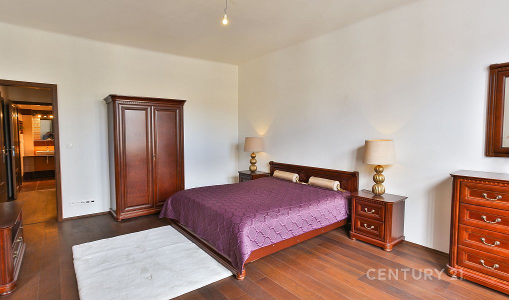 Prodej bytu 4+1 175 m², Praha – náhled fotky 5