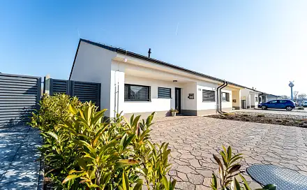 Prodej domu 91 m² s pozemkem 402 m², Hevlín, okres Znojmo